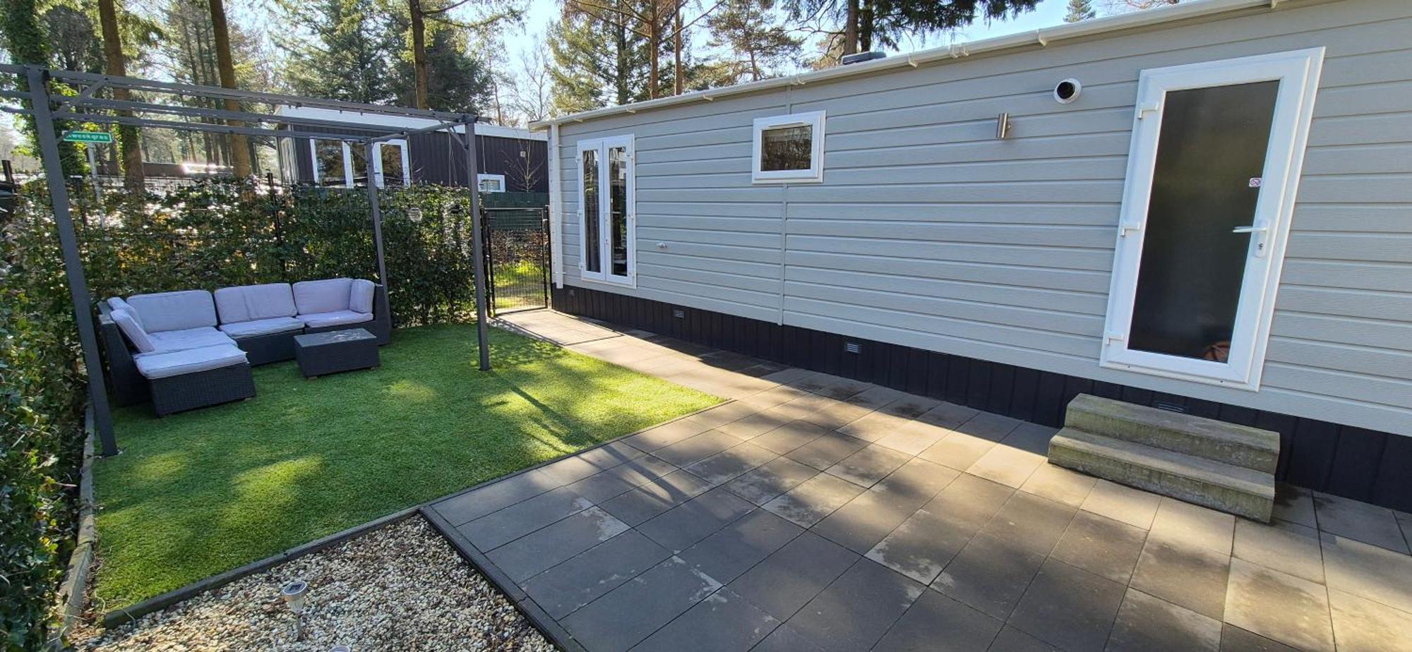 Het Veluwse Boshuisje Knus Chalet Met Omheinde Tuin Op De Veluwe Hoenderloo Buitenkant foto