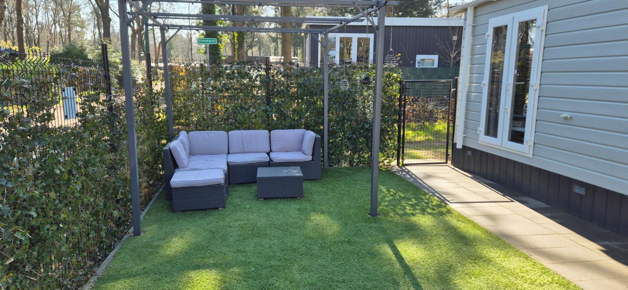 Het Veluwse Boshuisje Knus Chalet Met Omheinde Tuin Op De Veluwe Hoenderloo Buitenkant foto